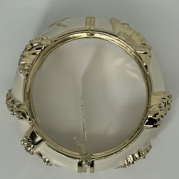 Sequin White and Gold Enamel Hinged Bangle Bracelet - Picture 15 of 16